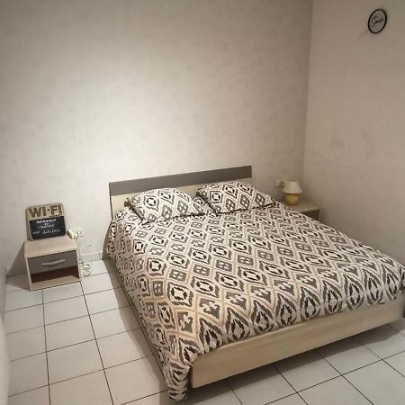 Bienvenue En Gatine Apartment Le Retail ภายนอก รูปภาพ